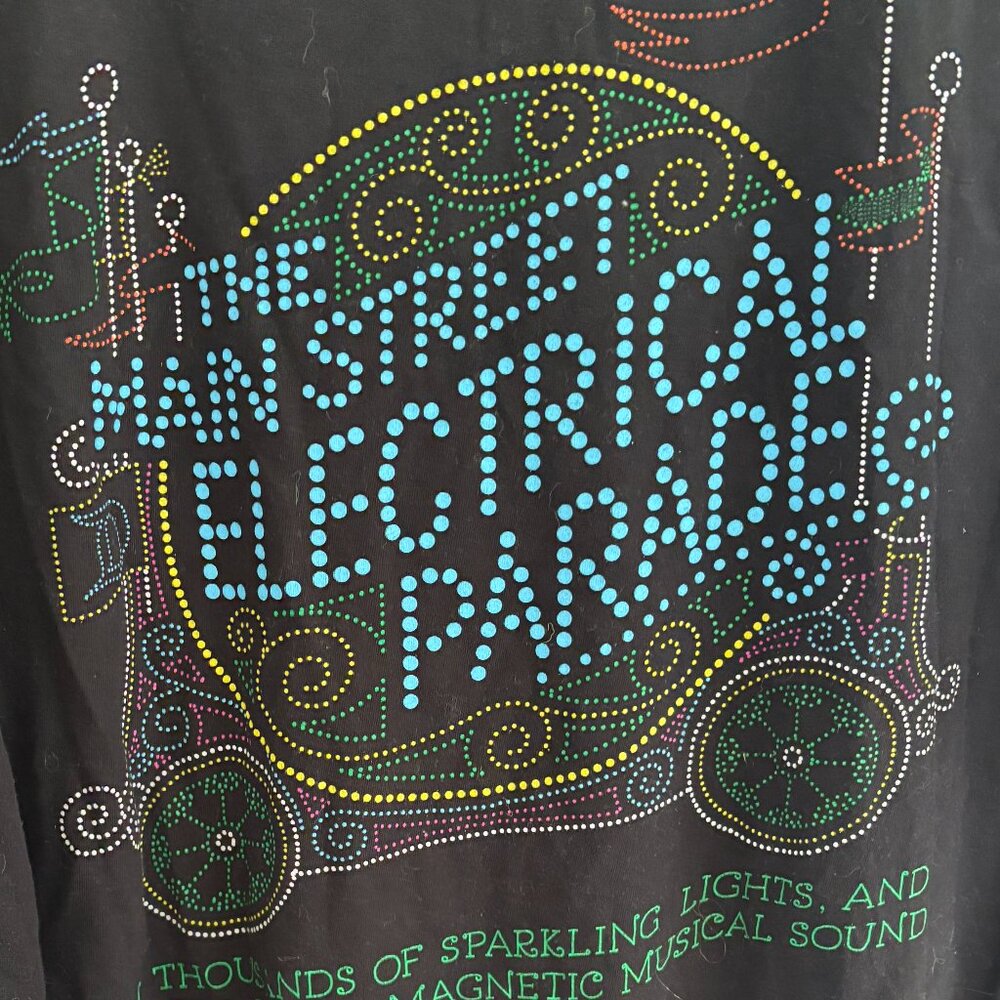 Disney Parks Disneyland 2019 Main Street Electrical Parade Shirt Size XL
